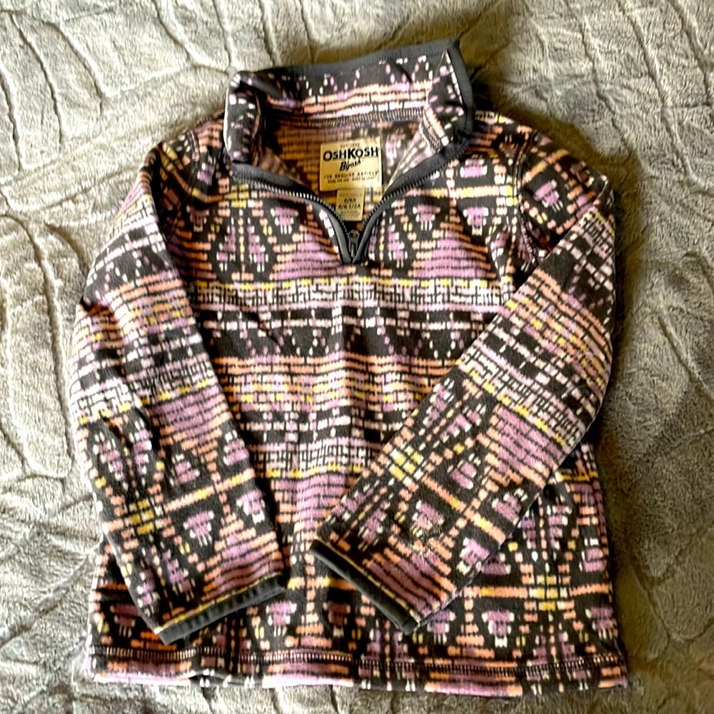 OshKosh pullover sweater size 6